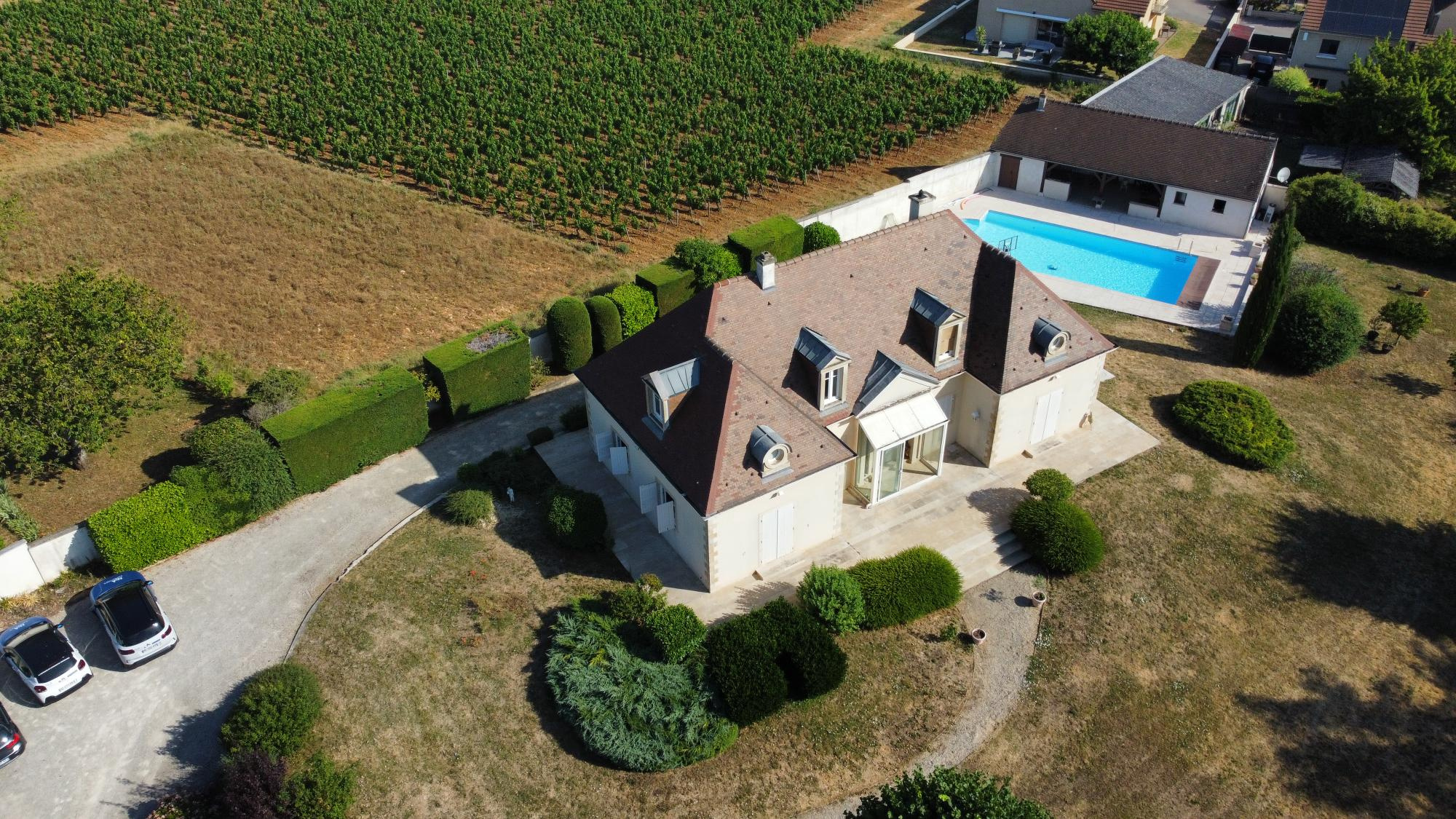Propriété de caractère aux portes des vignobles de Marsannay